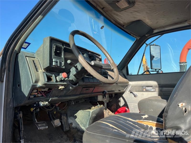 Chevrolet Kodiak 4x2 Dump Truck Kiper tovornjaki