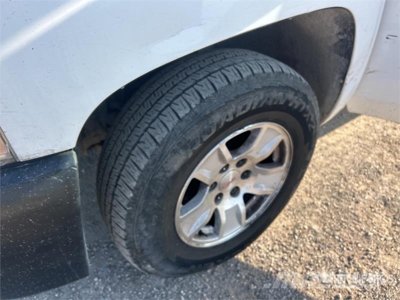 Chevrolet Silverado 1500 4x2 Extended Cab Pickup 其他