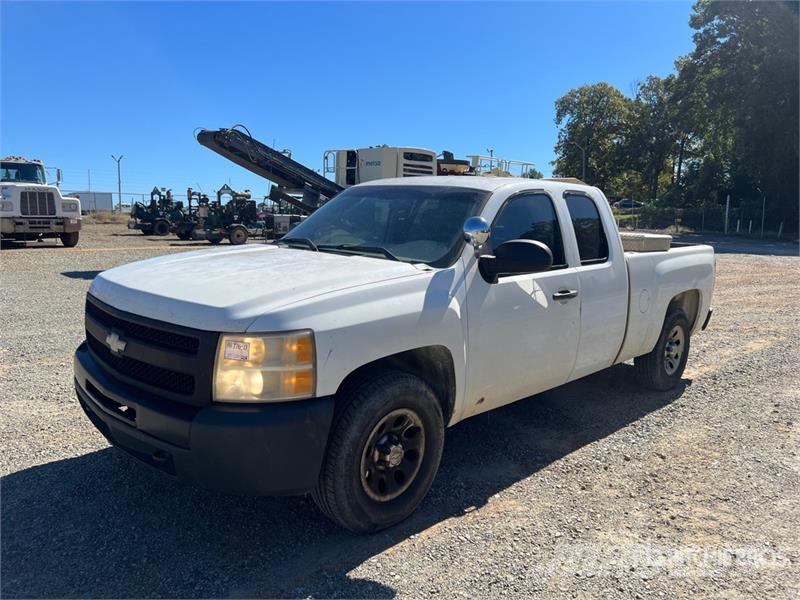 Chevrolet Silverado 1500 4x4 Extended Cab Pickup 기타