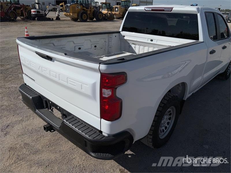Chevrolet Silverado 1500 4x4 Extended Cab Pickup Other