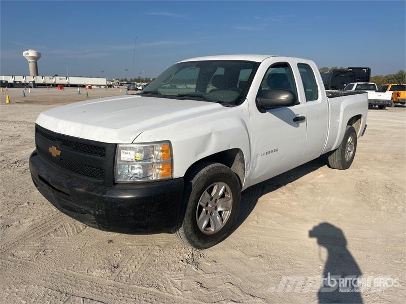 Chevrolet Silverado 1500 4x2 Extended Cab Pickup 其他