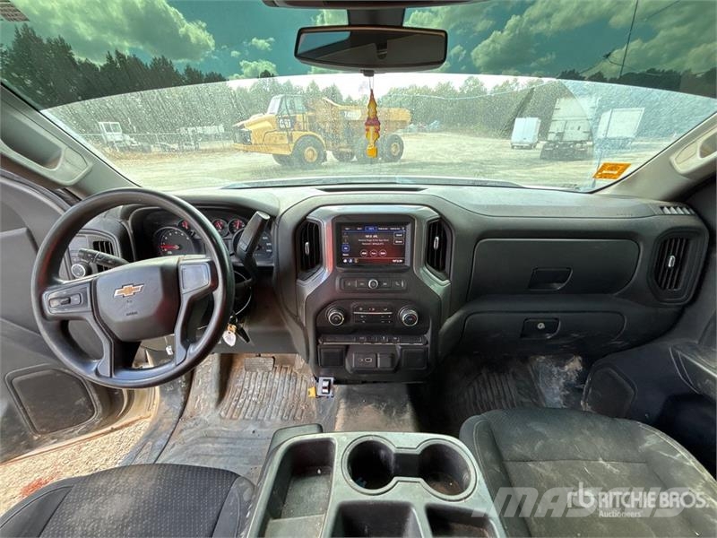 Chevrolet Silverado 1500 4x2 Pickup Kita