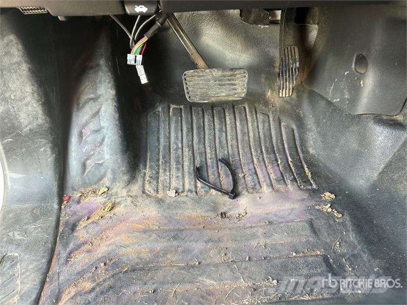 Chevrolet Silverado 1500 4x2 Pickup Ostalo