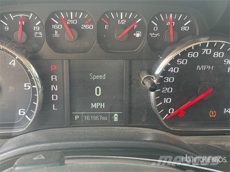 Chevrolet Silverado 1500 4x2 Crew Cab Pickup Další