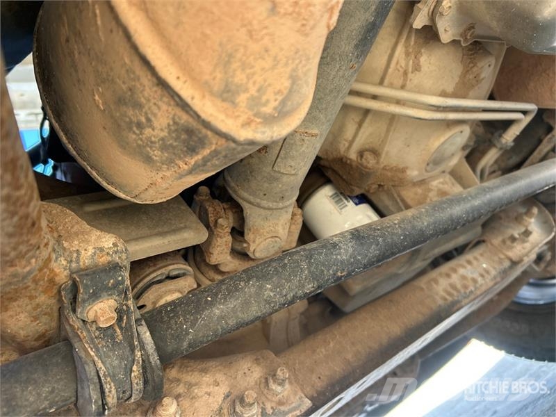 Chevrolet Silverado 1500 4x4 Crew Cab Pickup Diger