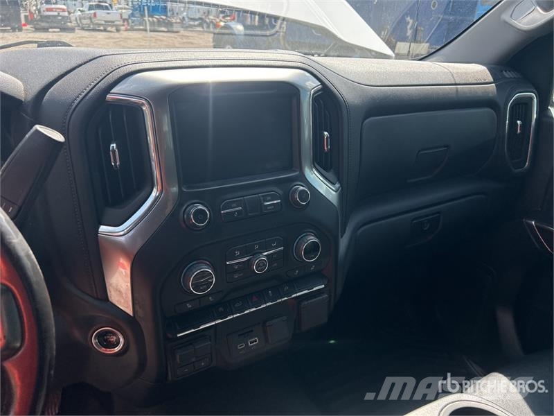 Chevrolet Silverado 1500 Texas Edition 4x2 Crew Cab Pickup Furgoni altro