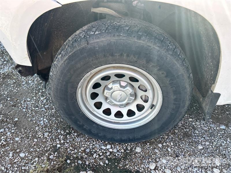 Chevrolet Silverado 1500 Z71 4x4 Crew Cab Pickup Ostalo
