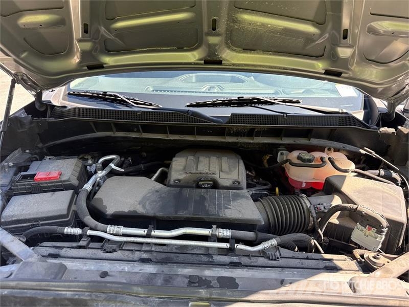 Chevrolet Silverado 1500 Silverado 4x4 Dual Cab Pickup Други