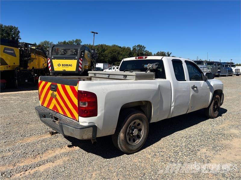 Chevrolet Silverado 1500 4x4 Extended Cab Pickup 기타