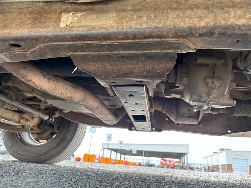 Chevrolet Silverado 1500 4x4 Crew Cab Pickup その他