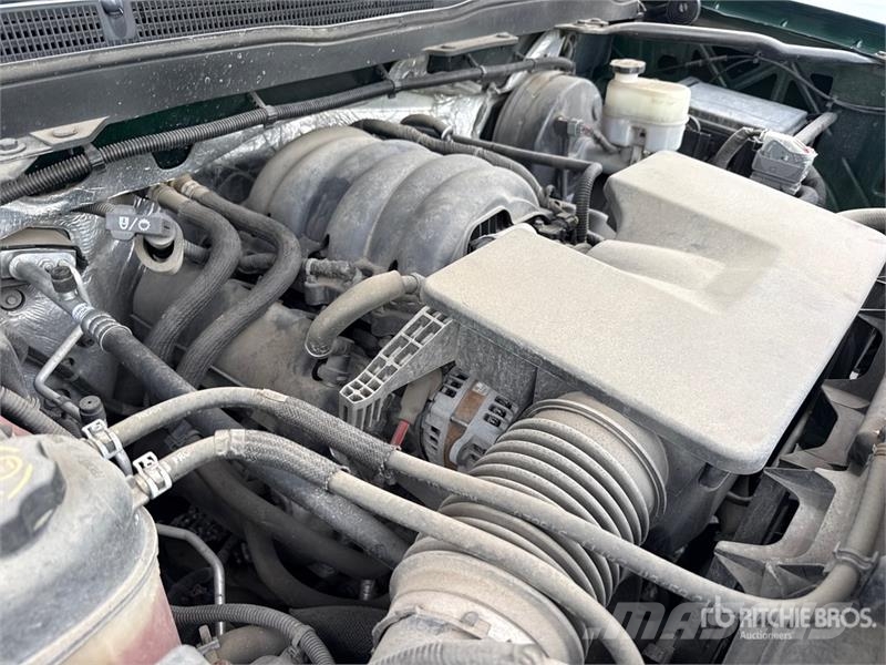 Chevrolet Silverado 1500 4x2 Dual Cab Pickup Otros