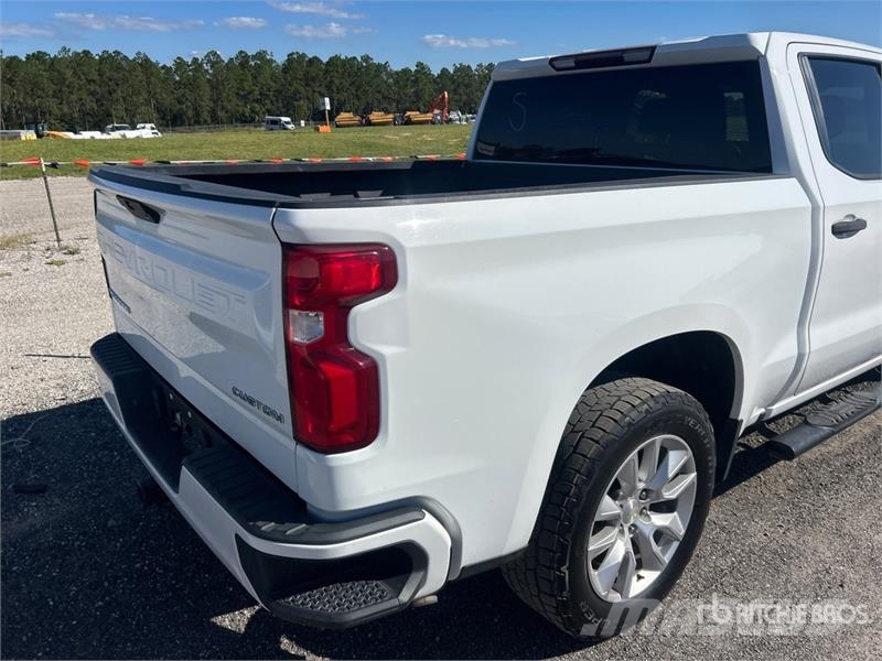 Chevrolet Silverado 1500 4x2 Crew Cab Pickup Inne