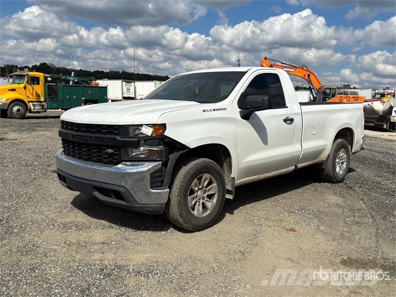 Chevrolet Silverado 1500 4x2 Pickup Kita