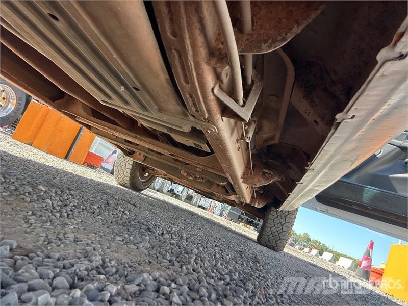Chevrolet Silverado 1500 4x4 Crew Cab Pickup Ostalo
