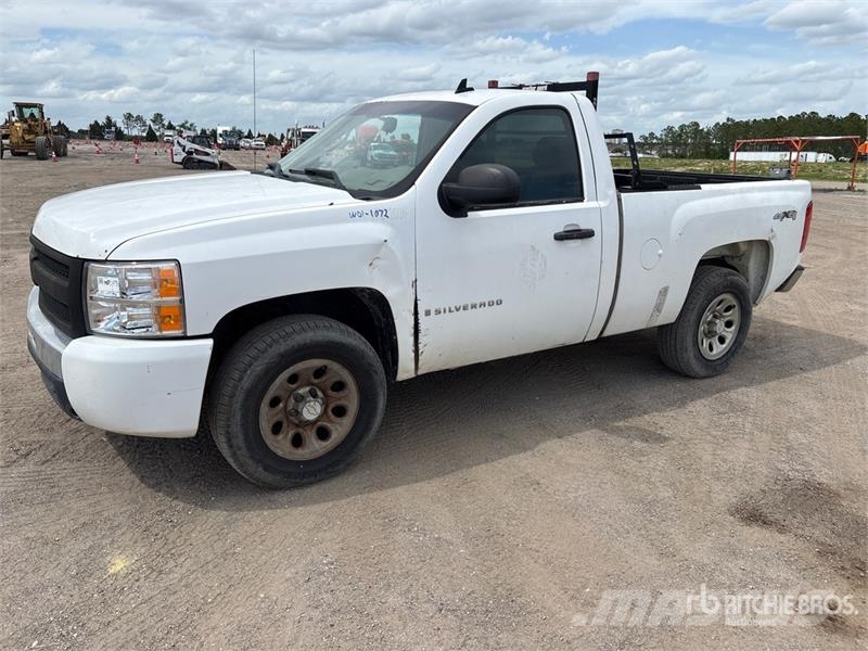 Chevrolet Silverado 1500 4x4 Pickup Other