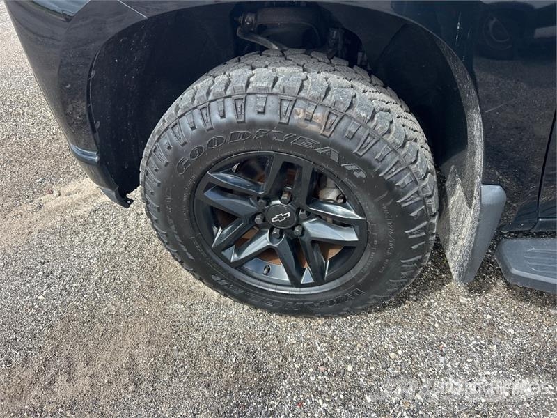 Chevrolet Silverado 1500 4x4 Crew Cab Pickup Other