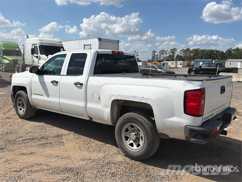 Chevrolet Silverado 1500 4x2 Crew Cab Pickup Muu