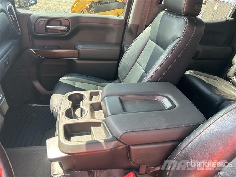 Chevrolet Silverado 1500 Texas Edition 4x2 Crew Cab Pickup Furgoni altro