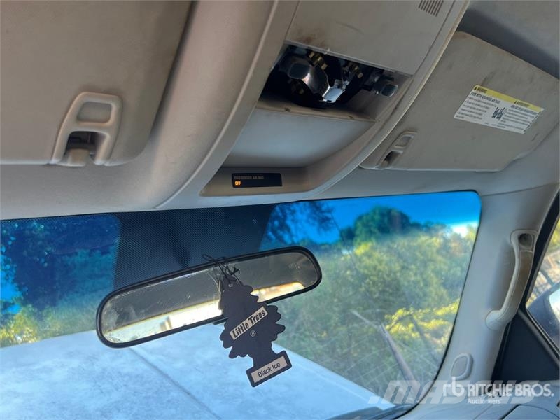 Chevrolet Silverado 1500 4x4 Extended Cab Pickup 기타