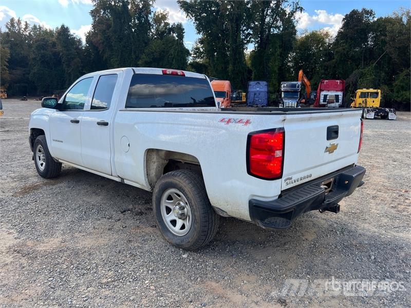 Chevrolet Silverado 1500 4x4 Crew Cab Pickup Drugi