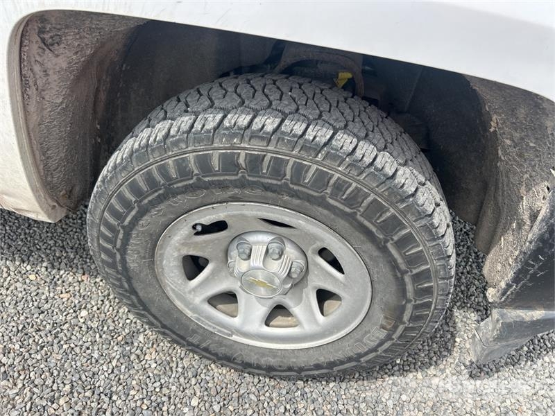 Chevrolet Silverado 1500 4x2 Extended Cab Pickup Other