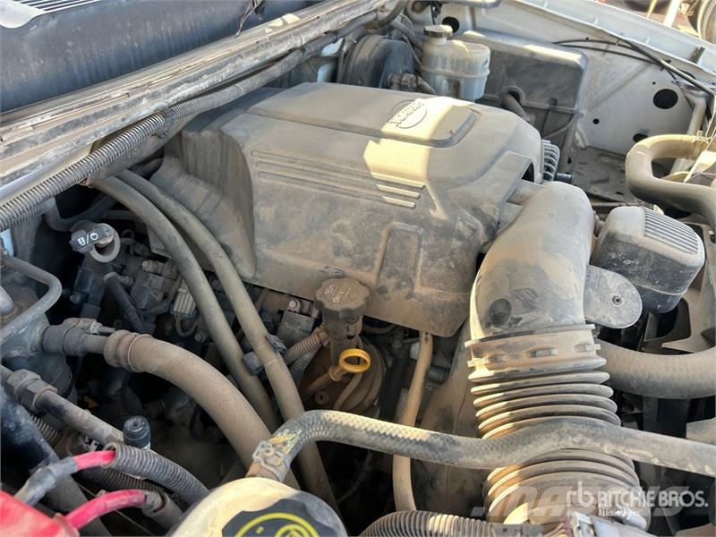 Chevrolet Silverado 1500 4x4 Crew Cab Pickup Diger