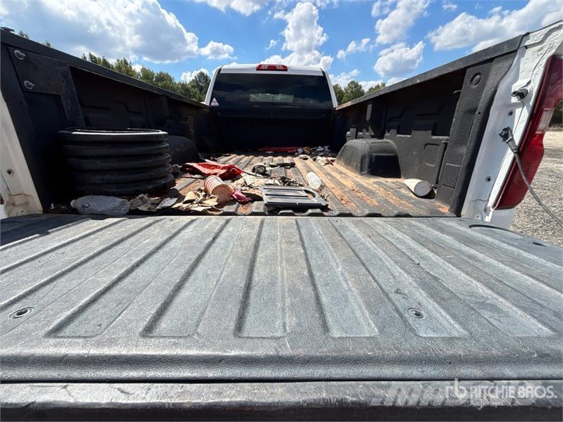 Chevrolet Silverado 1500 4x2 Pickup Kita