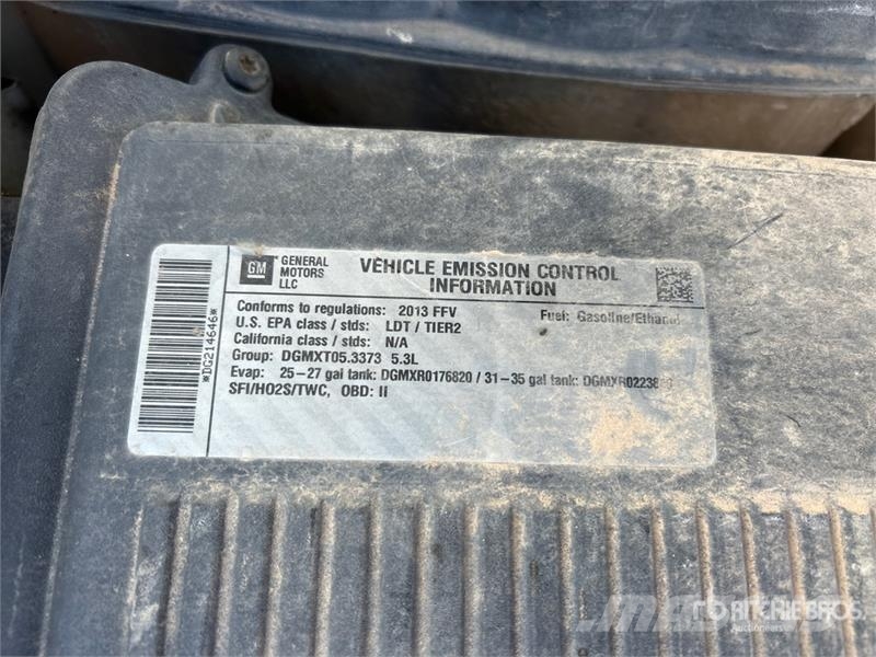 Chevrolet Silverado 1500 4x4 Crew Cab Pickup Diger