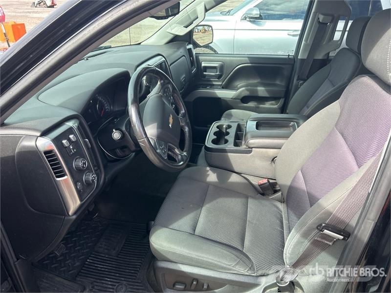Chevrolet Silverado 1500 4x4 Extended Cab Pickup Drugi