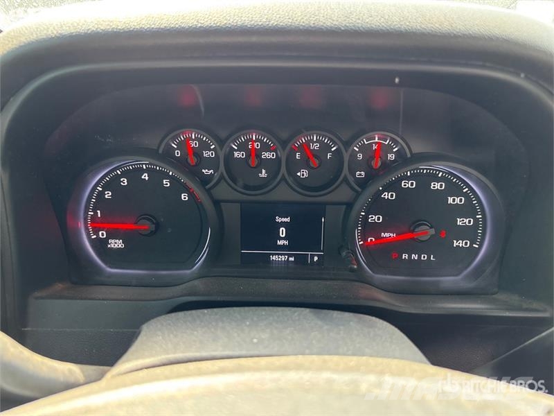Chevrolet Silverado 1500 4x2 Pickup Kita