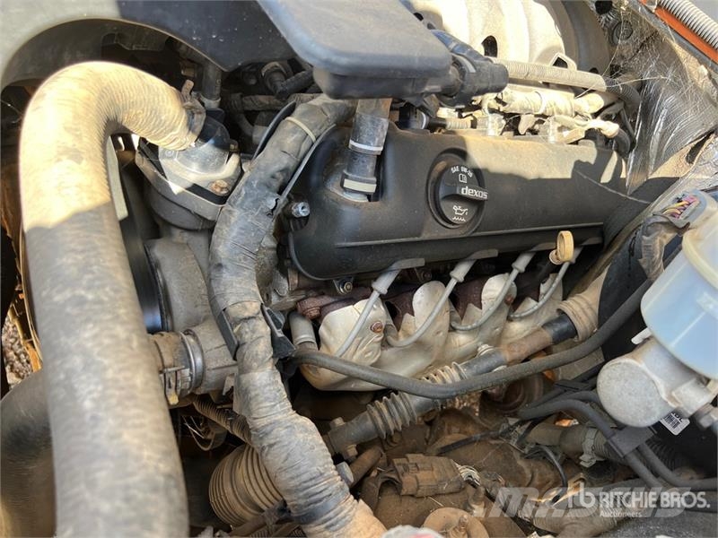 Chevrolet Silverado 1500 4x4 Crew Cab Pickup Drugi