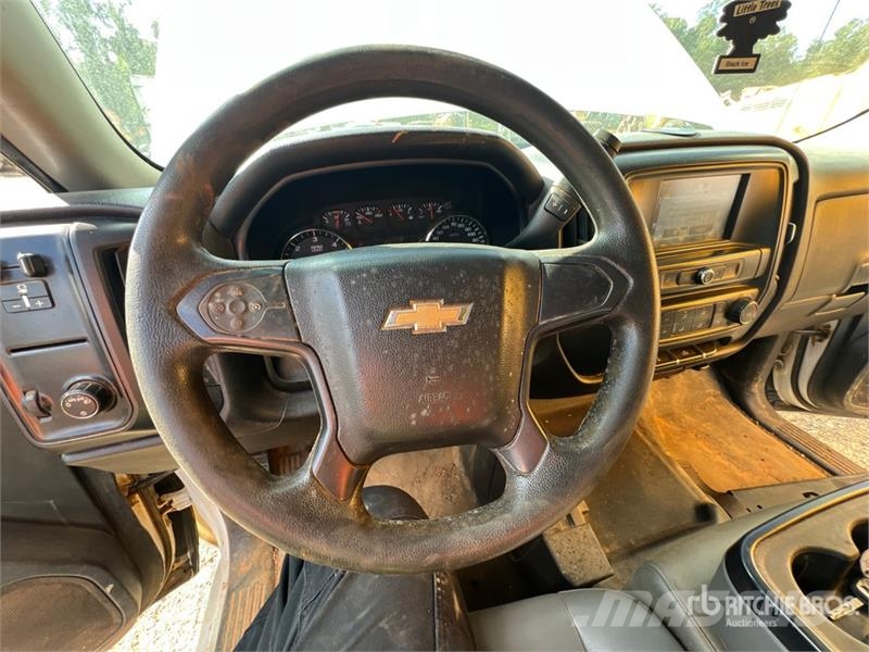 Chevrolet Silverado 1500 4x4 Crew Cab Pickup Drugi