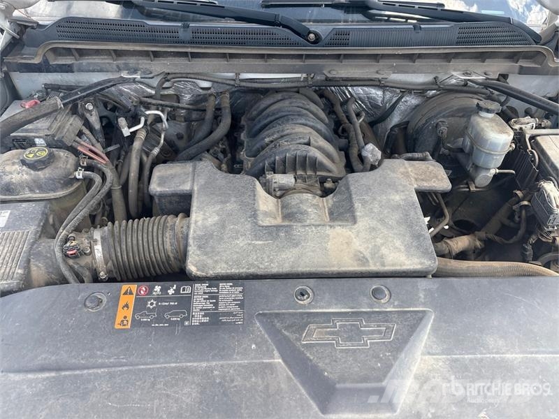 Chevrolet Silverado 1500 4x2 Crew Cab Pickup Další