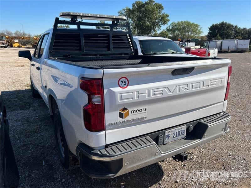 Chevrolet Silverado 1500 Z71 4x4 Crew Cab Pickup Ostalo