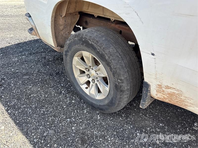 Chevrolet Silverado 1500 4x2 Pickup Kita