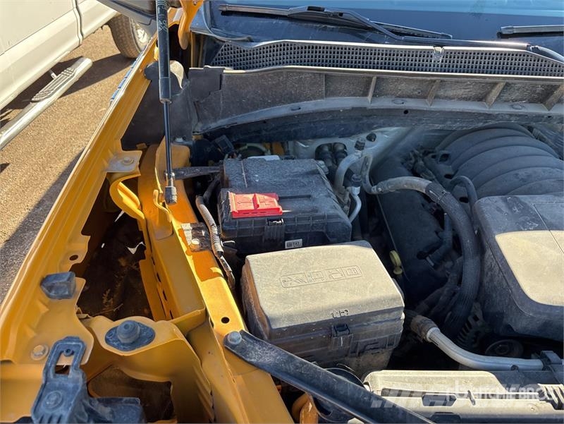 Chevrolet Silverado 1500 4x4 Crew Cab Pickup その他