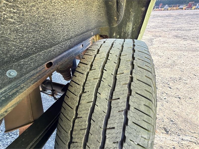 Chevrolet Silverado 1500 LD 4x4 Dual Cab Pickup Ostalo