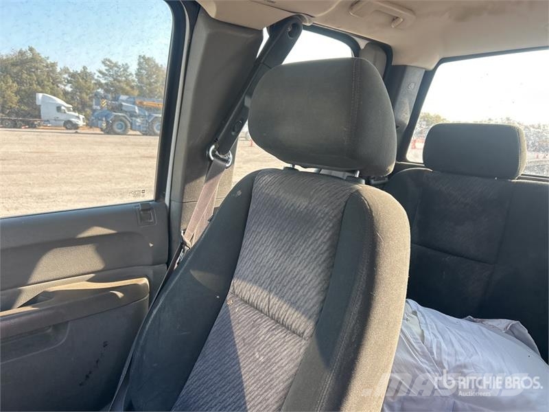 Chevrolet Silverado 1500 4x2 Extended Cab Pickup 其他