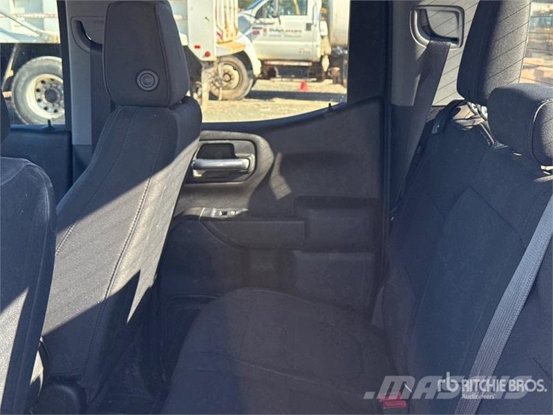 Chevrolet Silverado 1500 Інше