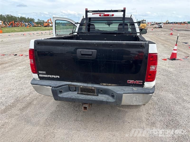 Chevrolet Silverado 1500 4x4 Pickup Otros