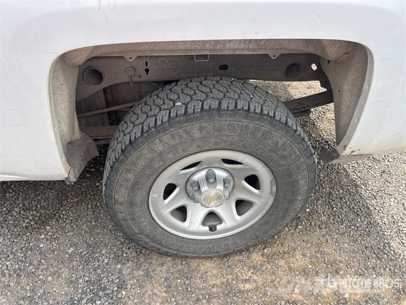 Chevrolet Silverado 1500 4x2 Extended Cab Pickup Other