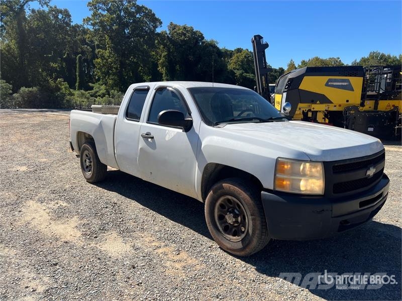 Chevrolet Silverado 1500 4x4 Extended Cab Pickup 기타