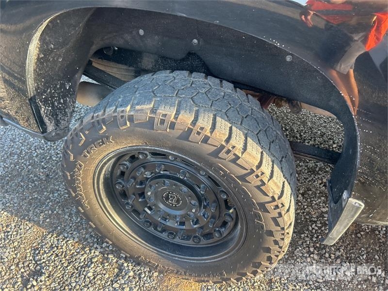 Chevrolet Silverado 1500 LT 4x4 Crew Cab Pickup Інше