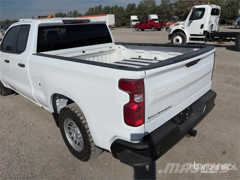 Chevrolet Silverado 1500 4x4 Extended Cab Pickup Other