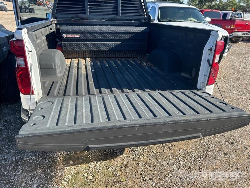 Chevrolet Silverado 1500 Z71 4x4 Crew Cab Pickup Ostalo