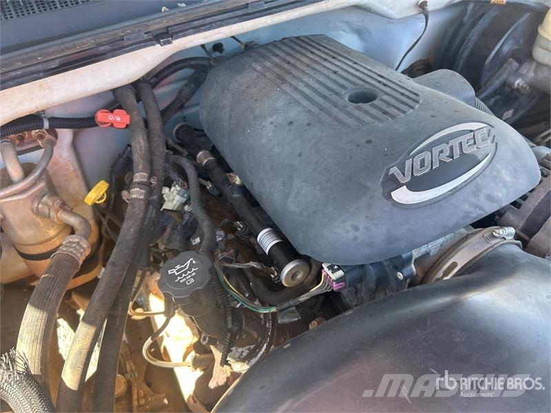 Chevrolet Silverado 1500 4x4 Crew Cab Pickup Ostalo