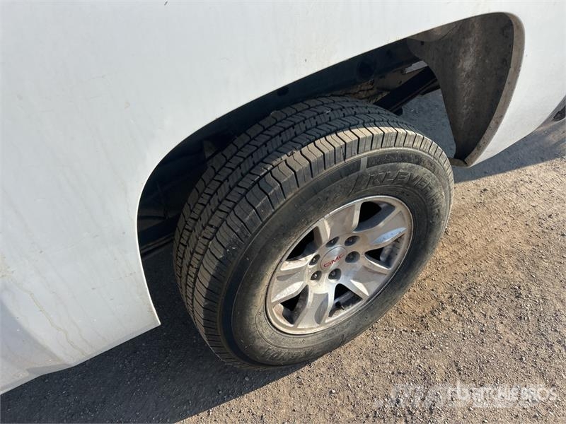 Chevrolet Silverado 1500 4x2 Extended Cab Pickup 其他