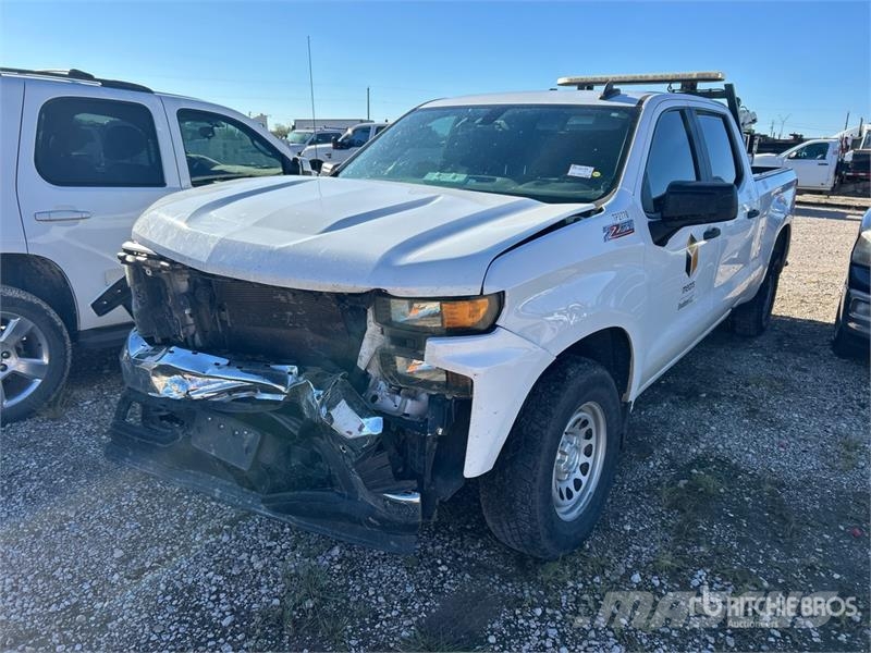 Chevrolet Silverado 1500 Z71 4x4 Crew Cab Pickup Ostalo