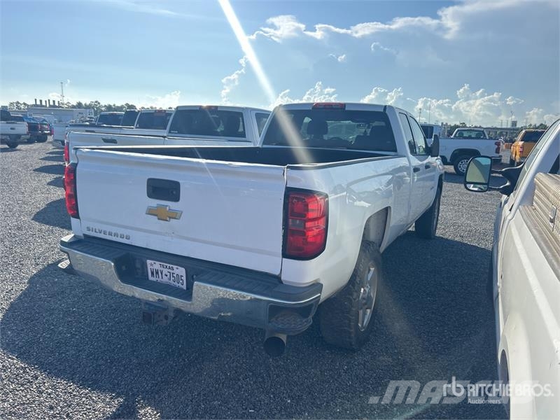 Chevrolet Silverado 2500 HD 4x2 Dual Cab Pickup (Inoperable) 其他