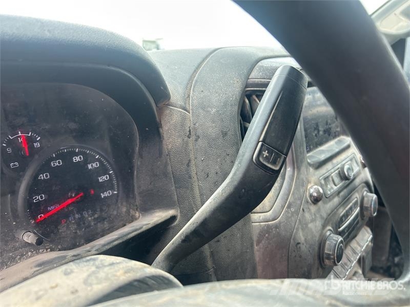 Chevrolet Silverado 2500 4x2 Pickup Další